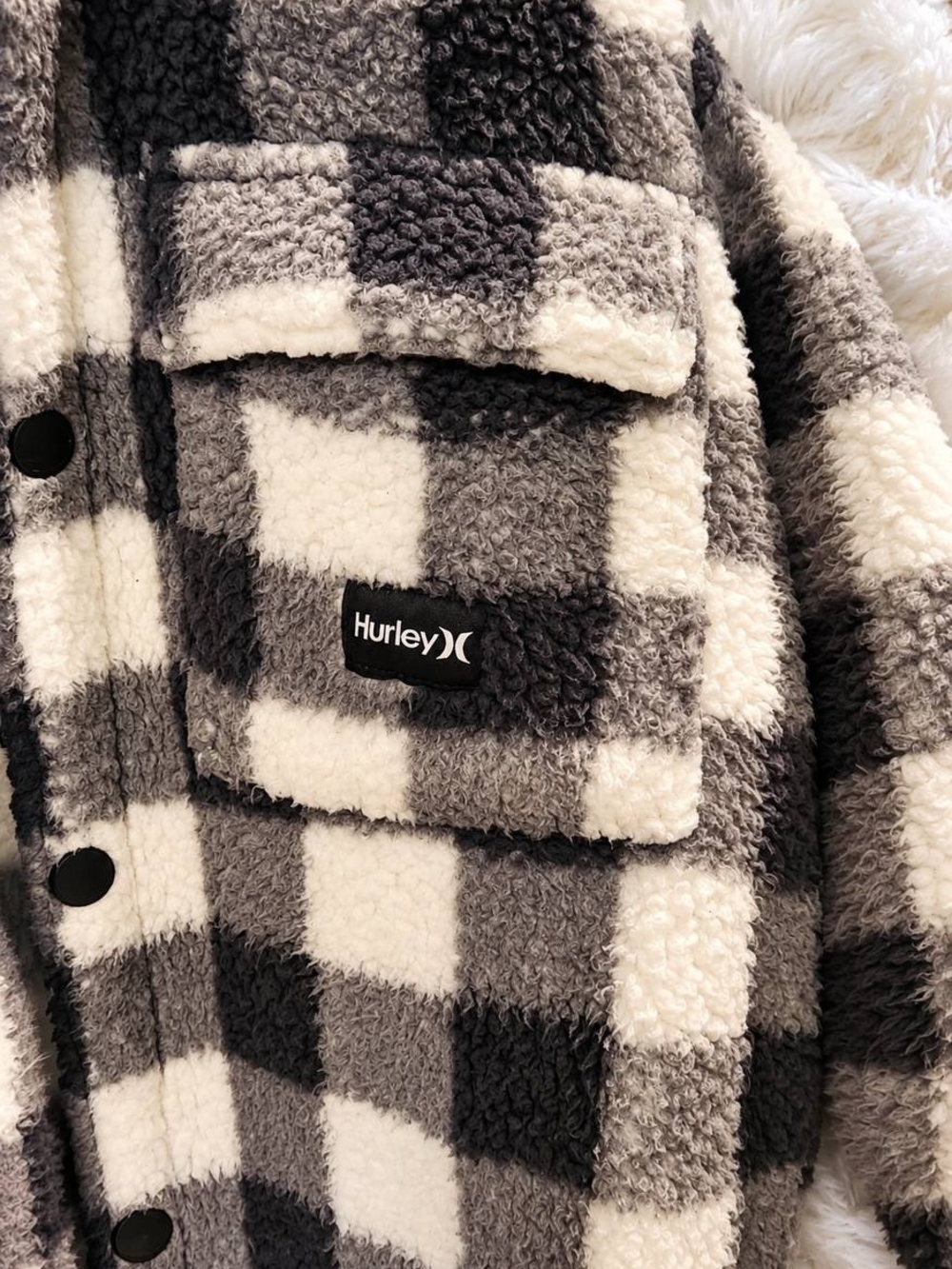 Hurley Unisex Black & White Buffalo Plaid Sherpa Shirt Jacket -Size XL - Picture 2 of 3